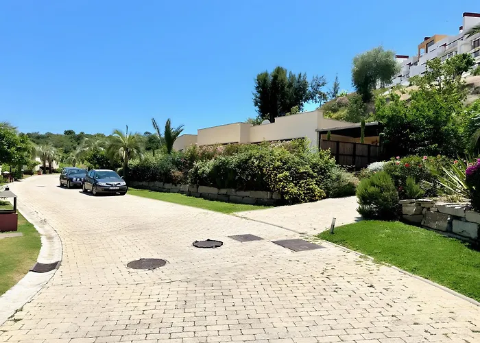 With Private Pool Сasa de vacaciones Estepona